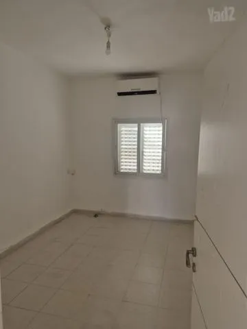 דירה 4.5 חדרים למכירה באיציק מאנגר 23, חיפה — תמונה 3