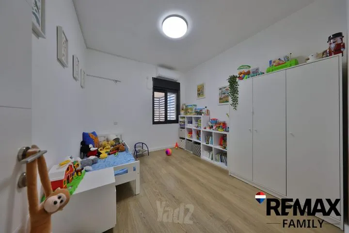 דירה 4 חדרים למכירה ביששכר 4, קרית מוצקין — תמונה 3