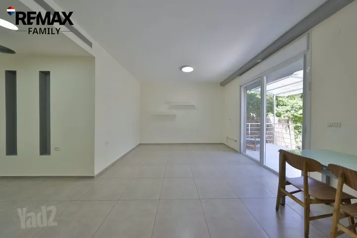 דירת גן 4 חדרים למכירה בקרן קיימת לישראל 60, קרית ביאליק — תמונה 2