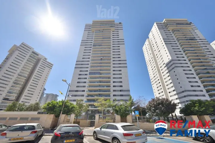 דירה 5 חדרים למכירה בעפרה חזה, קרית מוצקין — תמונה 7