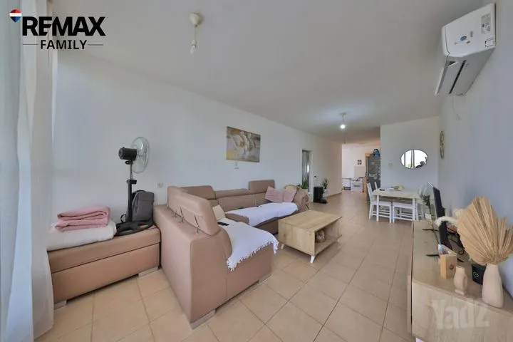 דירה 3 חדרים למכירה בשבטי ישראל, קרית ביאליק — תמונה 3
