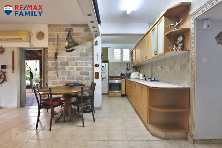 דירת גן 4 חדרים למכירה בה. ליויק, קרית חיים — תמונה 3