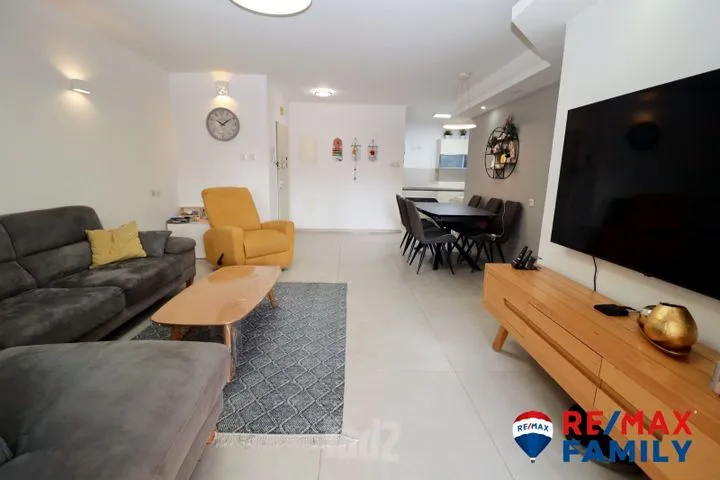 דירה 4 חדרים למכירה בלילך, קרית ביאליק — תמונה 3
