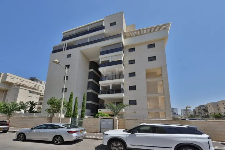 דירה 3 חדרים למכירה בעוזי חיטמן 14, קרית מוצקין — תמונה 7