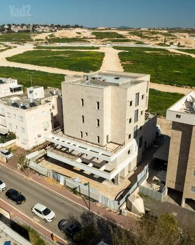 דירת גן 5 חדרים למכירה בבעל שם טוב, קרית אתא — תמונה 2