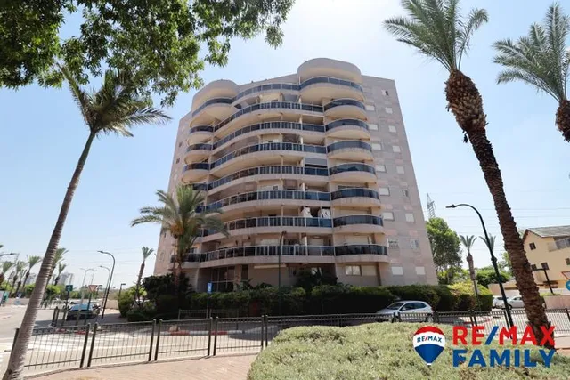 דירה בהפטל 31 — תמונה 9