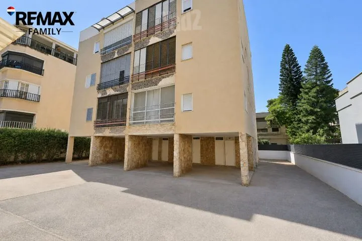 דירה 4 חדרים למכירה בהנוטר 61, קרית חיים — תמונה 12
