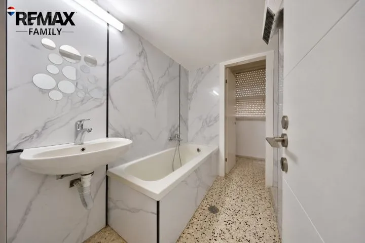 דירה 4 חדרים להשכרה בשמעון 11, קרית ביאליק — תמונה 8