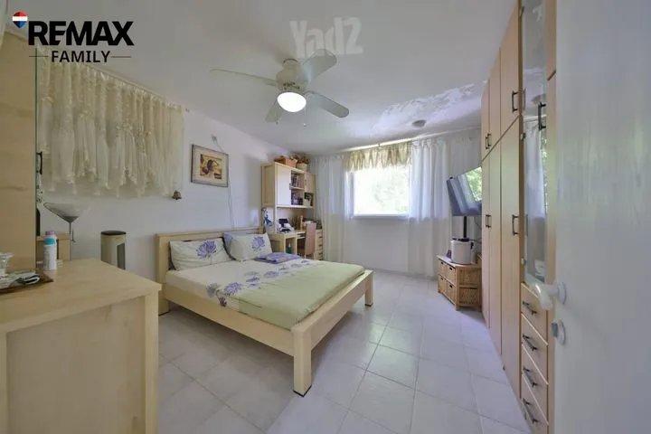 דירה 3 חדרים למכירה בקדושי השואה 5, חיפה — תמונה 6