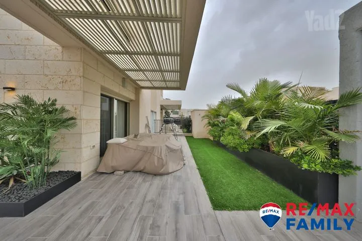 דו משפחתי 6 חדרים למכירה בצופית 3, קרית אתא — תמונה 3