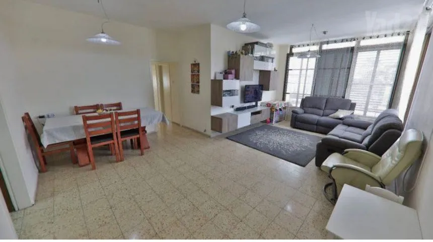 דירה 3.5 חדרים למכירה בזבולון 4, קרית ביאליק — תמונה 1
