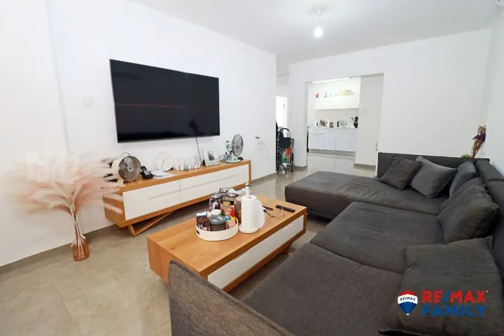 דירה 3 חדרים למכירה בלוי אשכול, קרית מוצקין — תמונה 1