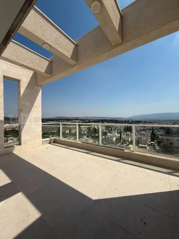 גג/ פנטהאוז 5 חדרים למכירה בסירקין, קרית אתא — תמונה 4