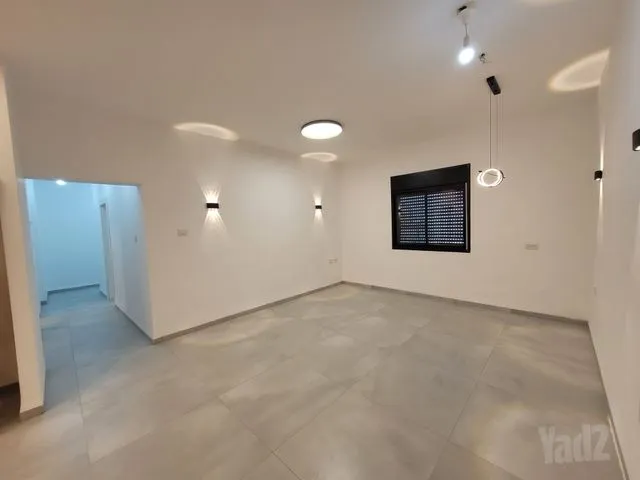 בית פרטי/ קוטג' באהרון בן יוסף 3 — תמונה 3