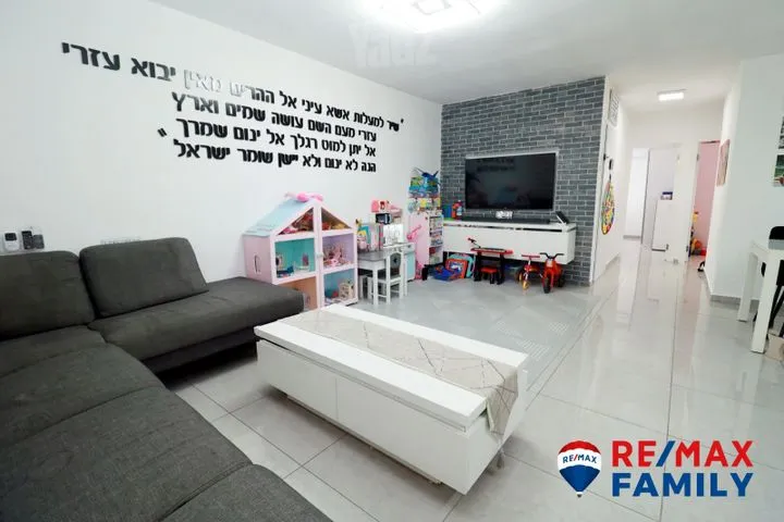 דירה 3 חדרים למכירה ביודפת 9, קרית מוצקין — תמונה 4