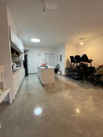 דירת גן 3 חדרים למכירה בהזית, קרית ביאליק — תמונה 3