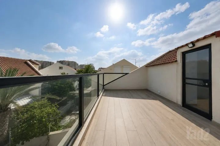 דו משפחתי 5.5 חדרים למכירה בערמונים 49, קרית ים — תמונה 8