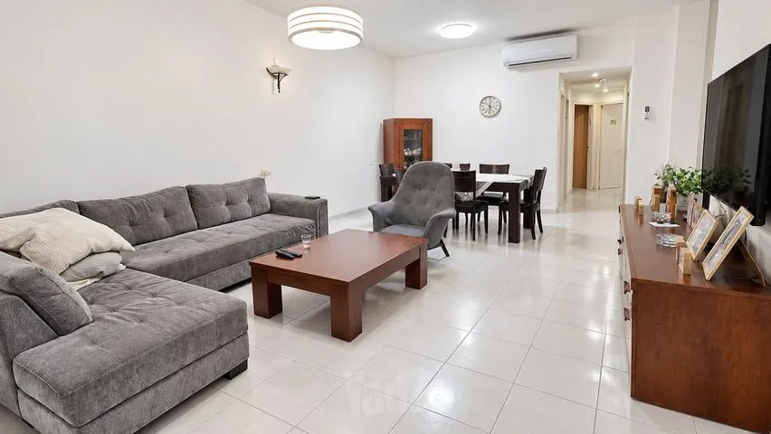 דו משפחתי 5.5 חדרים למכירה בעציון 12, קרית ים — תמונה 1