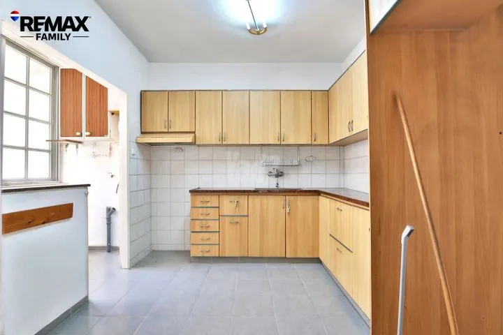 דירה 4 חדרים למכירה ברחל 14, קרית ביאליק — תמונה 2