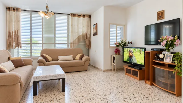 דירה בהשקדים 9 — תמונה 2