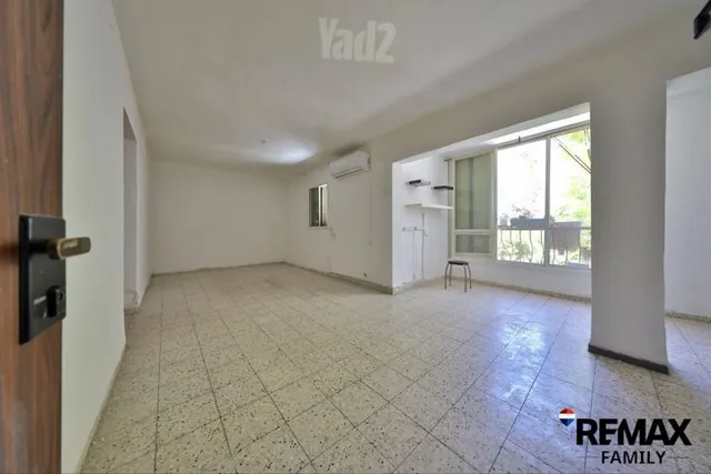דירה בשבטי ישראל, קרית ביאליק