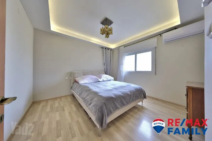 דירה 4 חדרים למכירה בשדרות בן גוריון, קרית מוצקין — תמונה 6