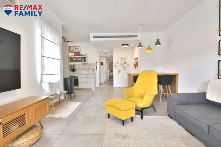 דירה 4 חדרים למכירה בהילדים, קרית מוצקין — תמונה 2