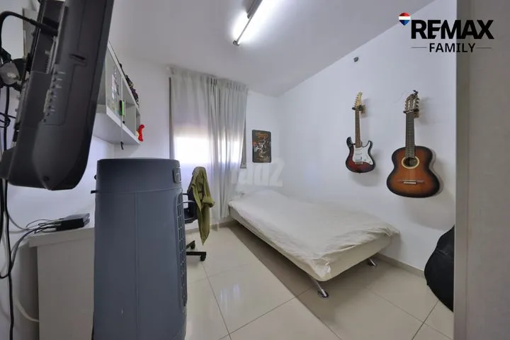 דירה 5 חדרים למכירה במנחם בגין 35, קרית מוצקין — תמונה 8