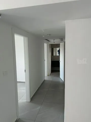 דירה במנחם בגין — תמונה 3