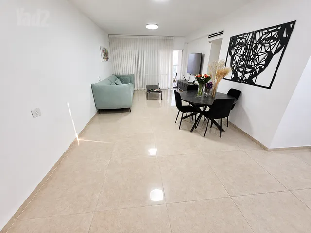 דירה 4 חדרים למכירה בשלום עליכם, קרית אתא — תמונה 4
