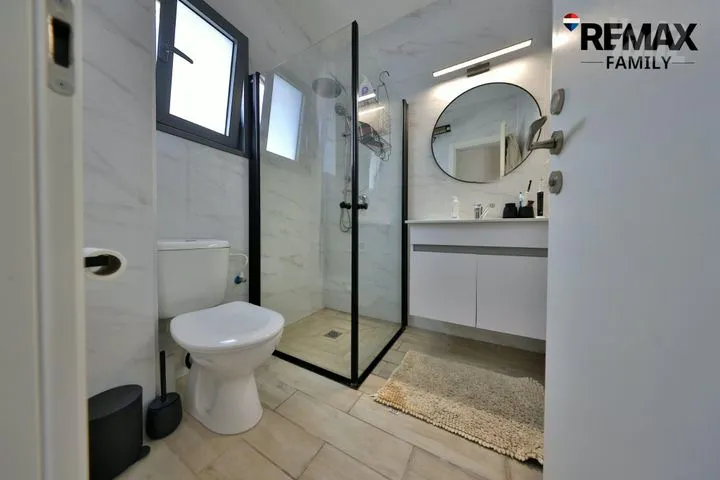 דירה 5 חדרים למכירה בנעמי שמר 12, קרית ביאליק — תמונה 7