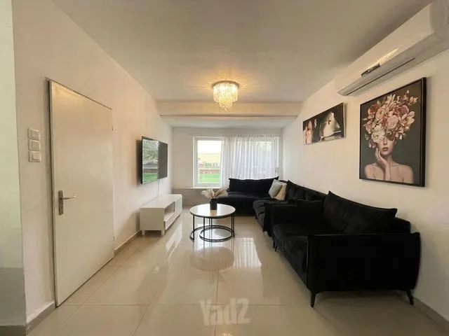 דירה 4 חדרים למכירה בהפלוגות 17, קרית חיים — תמונה 2