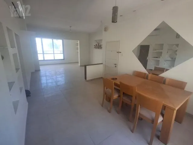 דירה 4 חדרים למכירה בהאורנים 13, קרית ביאליק — תמונה 2
